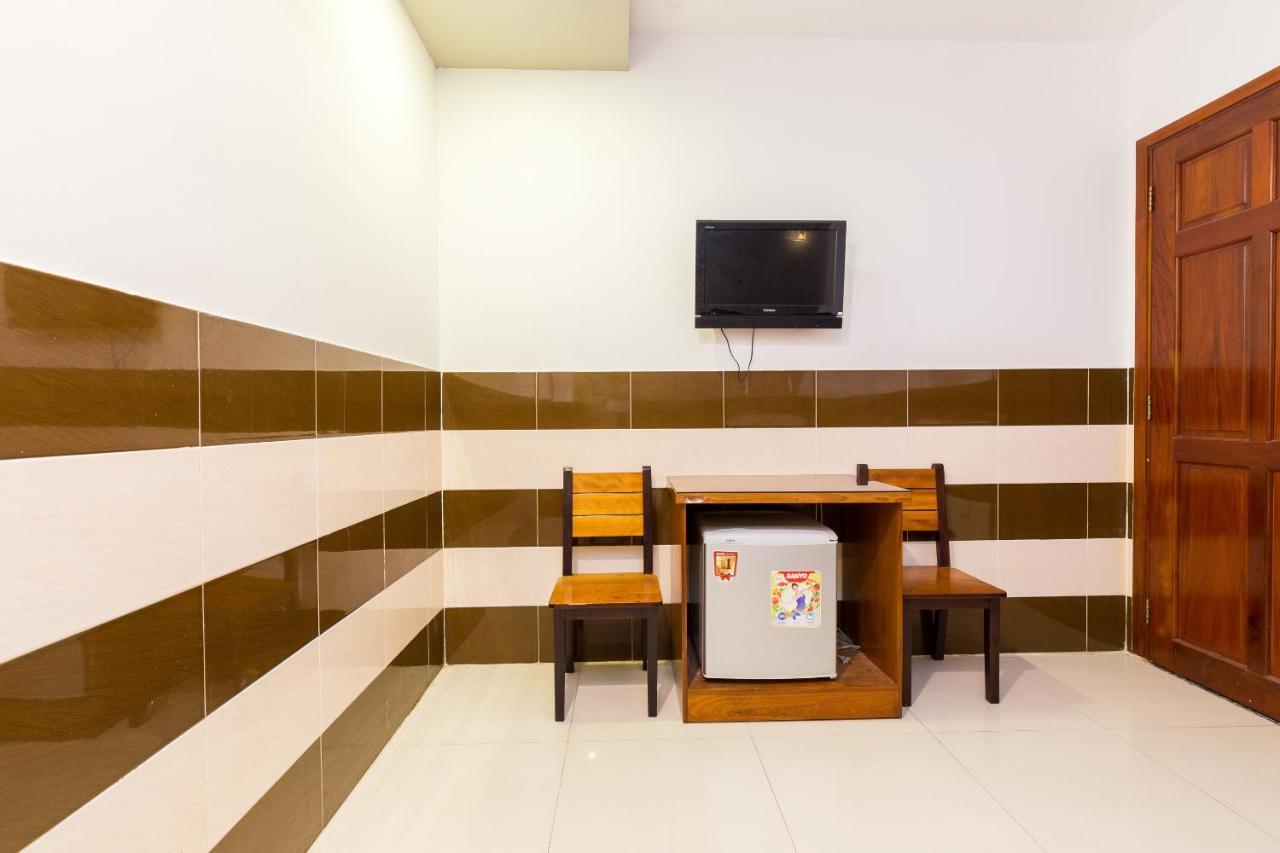 Khách sạn Le Ngan Phung 79 Hoa Sữa Phường 7 Phú Nhuận