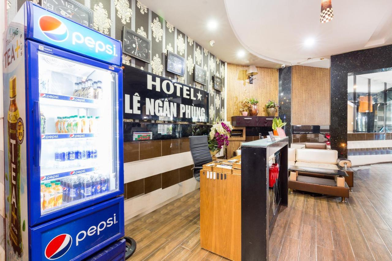 Le Ngan Phung 79 Hoa Sữa Phường 7 Phú Nhuận 2*